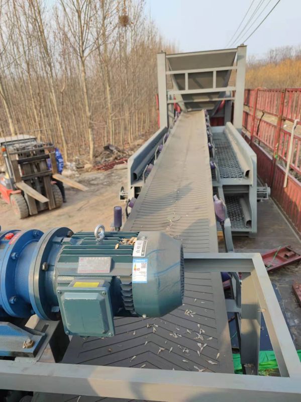 專車發貨：杭州客戶訂購的新斯曼1540-2P圓振篩和9米皮帶機