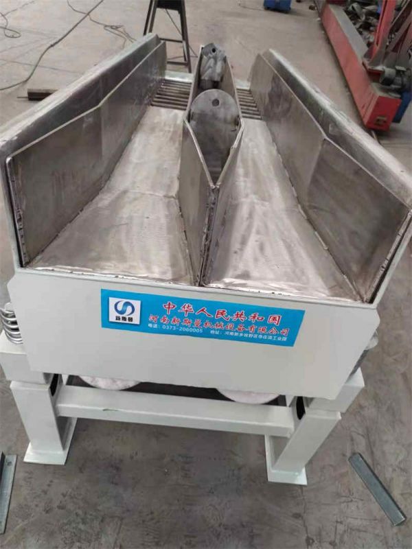 專車發貨:浙江客戶旋振篩、直線篩、給料機、脫水篩配套生產線，一站式采購