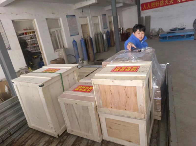 拍擊篩、檢驗(yàn)篩發(fā)貨