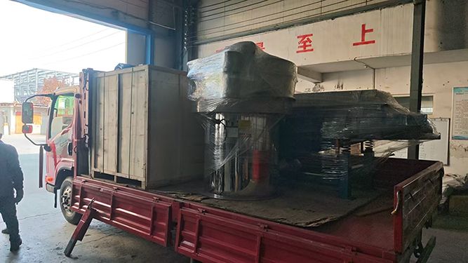 旋振篩、直線篩、除鐵器發貨