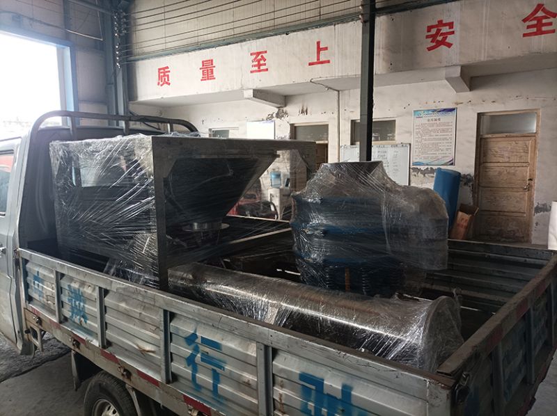 螺旋料倉、旋振篩發貨