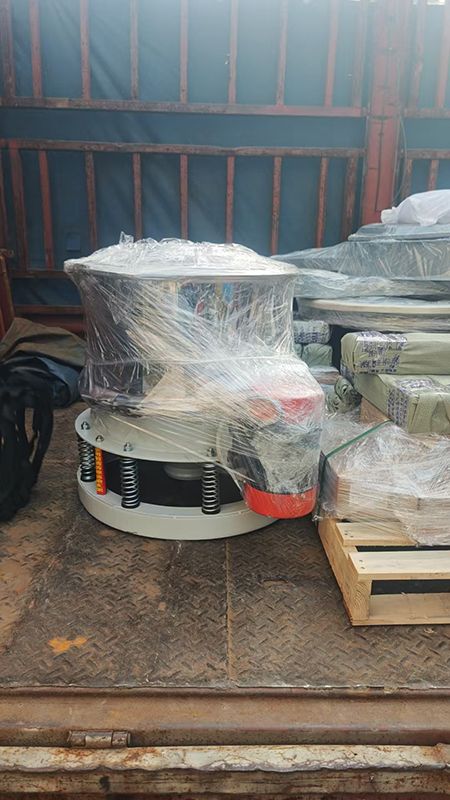 600型直排篩、篩框、網架、膠條等全部發貨