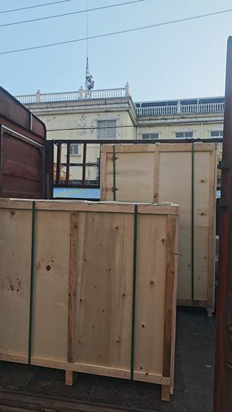 旋振篩、上料機出口發貨