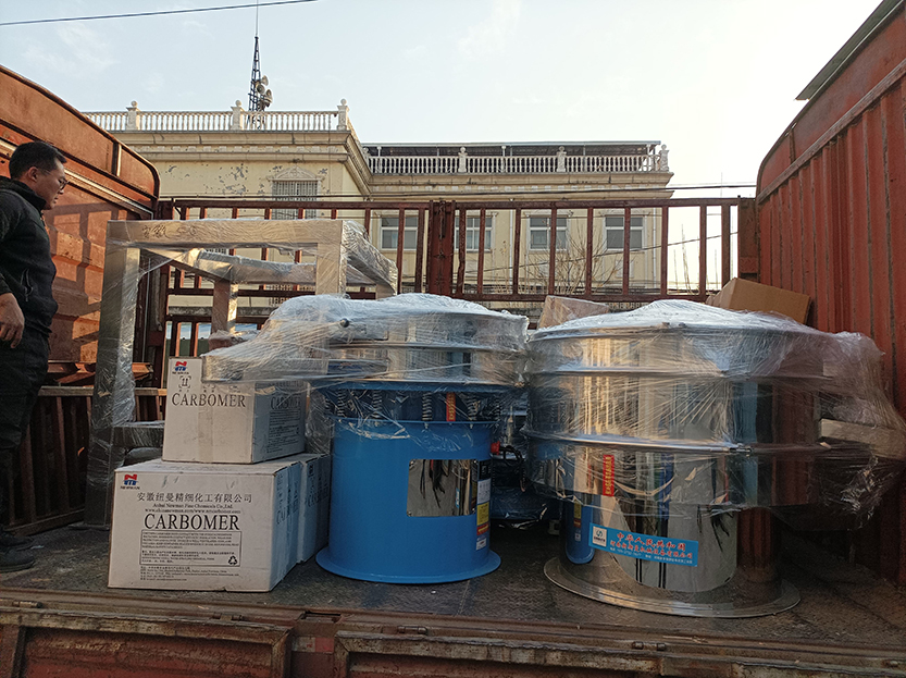 一批旋振篩發貨